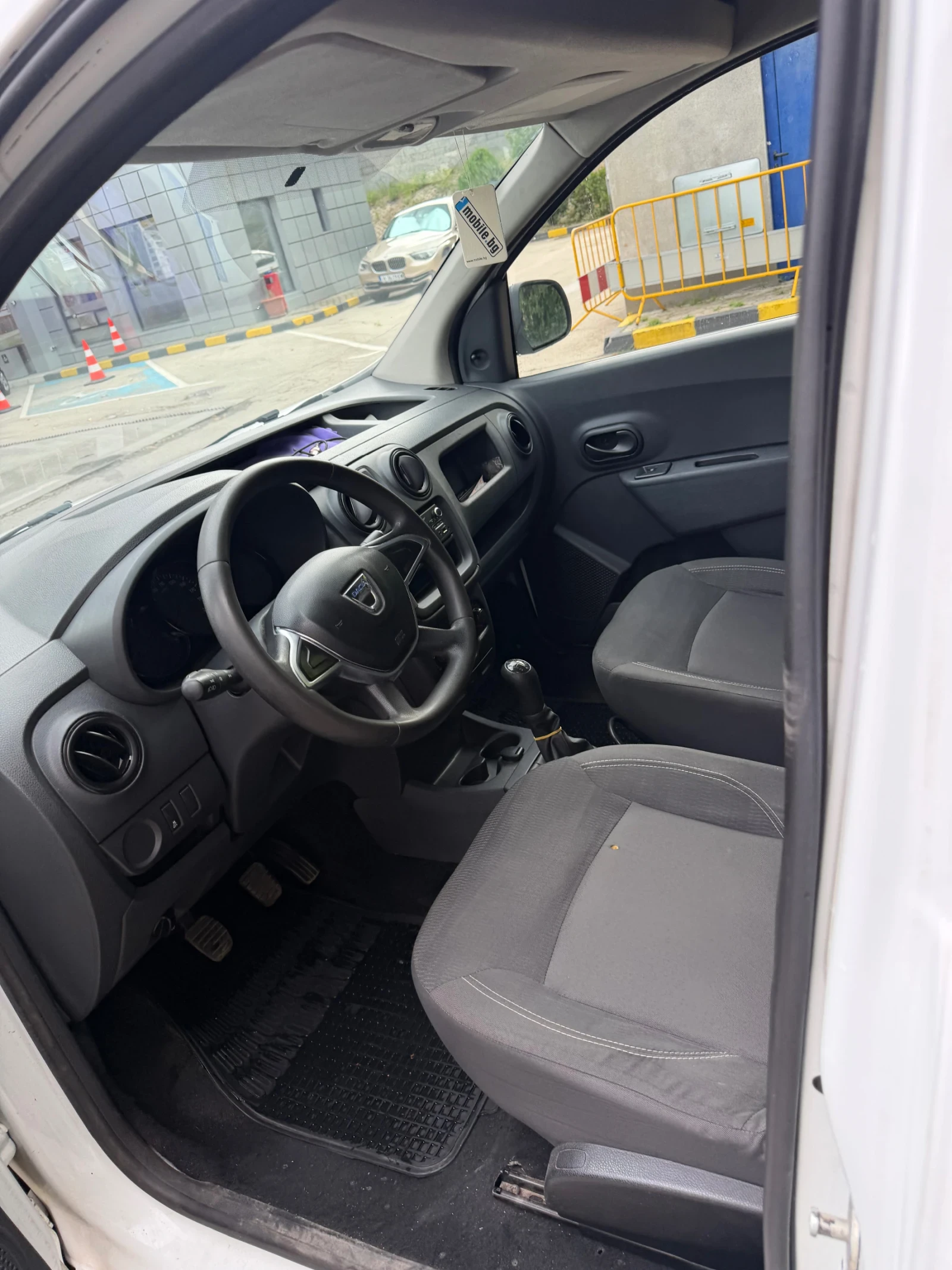 Dacia Dokker, снимка 4 - Автомобили и джипове - 55979720