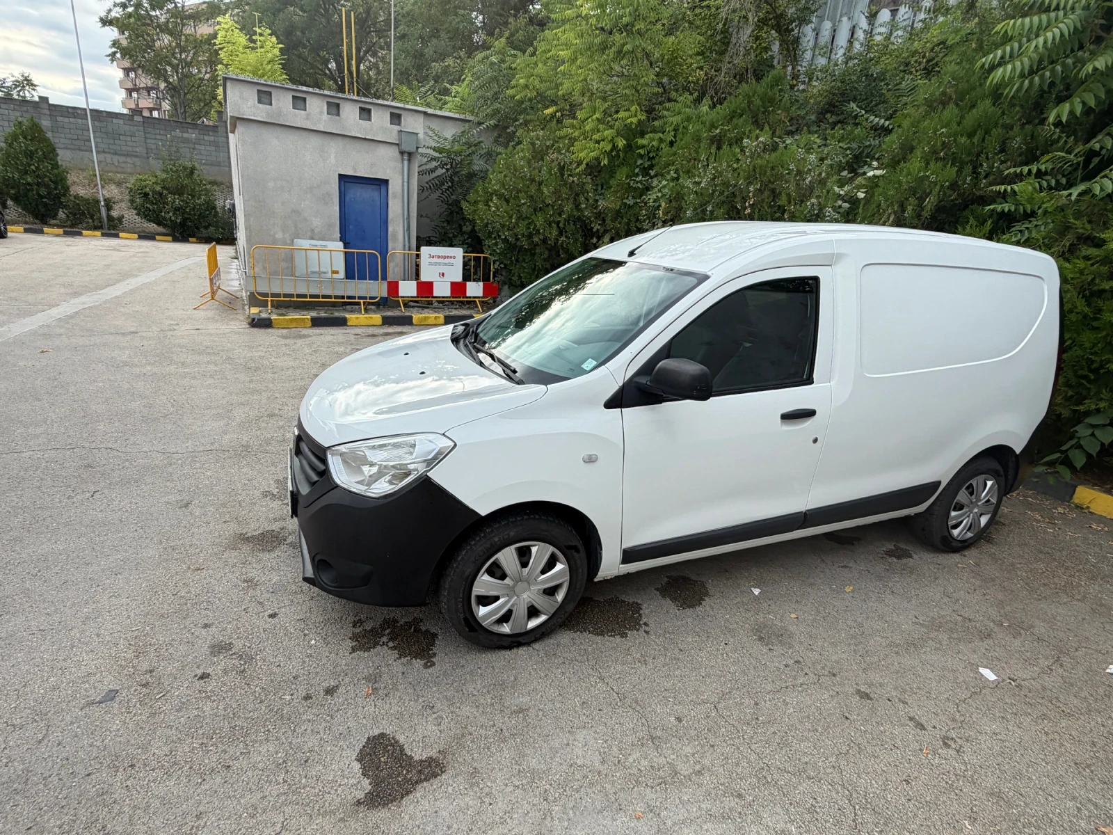 Dacia Dokker, снимка 10 - Автомобили и джипове - 55979720