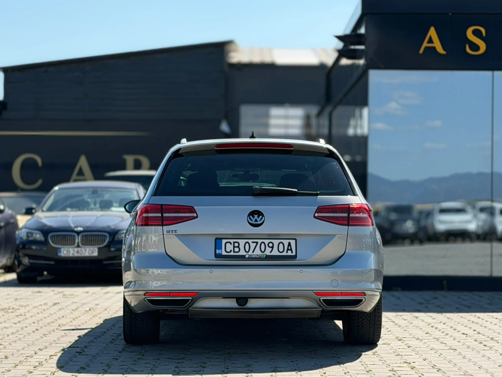 VW Passat / GTE / 1.4I HYBRID / 218 HP / DISTRONIC / PANO / , снимка 4 - Автомобили и джипове - 56129917