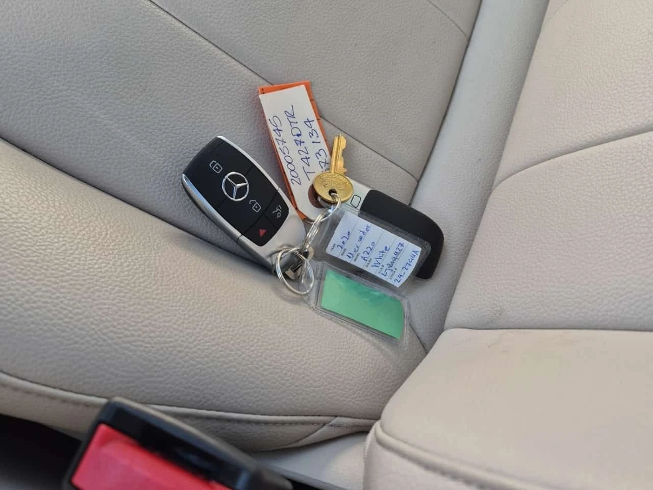 Mercedes-Benz A 220 / 2 ��������� ���� � ������ / 2 ����� / ���������� | Mobile.bg � ����������� 8