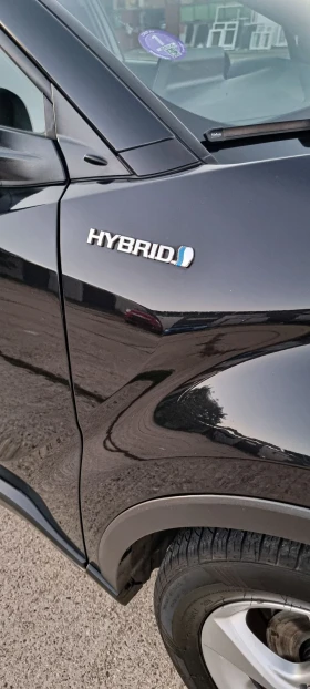 Toyota C-HR 1.8 Hybrid Dynamic | Mobile.bg    15