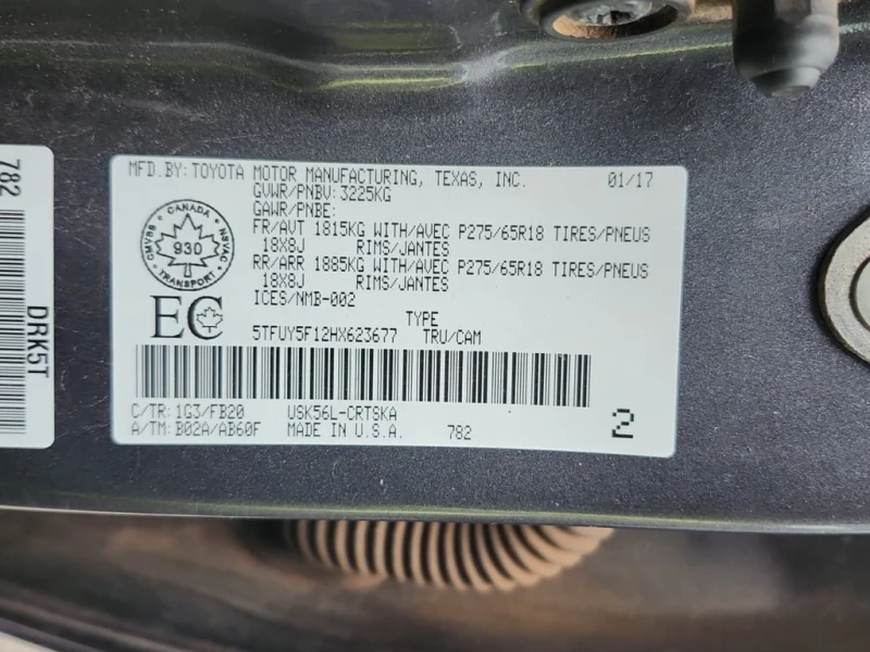 Toyota Tundra * SR5 PLUS CREW CAB STD BED * CARFAX * БЕЗ ПЪРВОНА, снимка 7 - Автомобили и джипове - 52999660