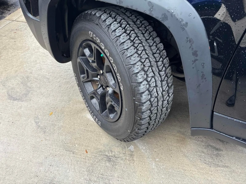 Jeep Cherokee * Trailhawk * CARFAX * ЦЕНА ДО БГ, снимка 7 - Автомобили и джипове - 53463092