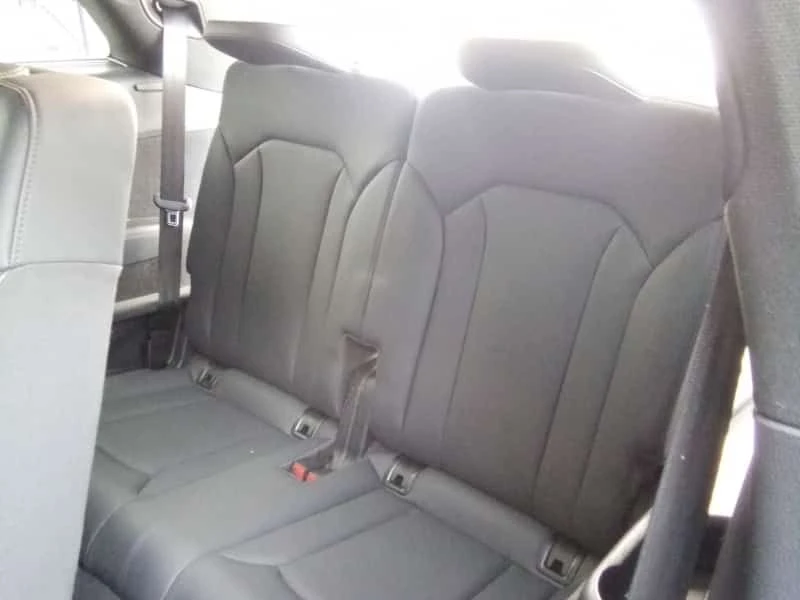 Audi Q7 * PROGRESSIV * CARFAX * БЕЗ ПЪРВОНАЧАЛНА ВНОСКА, снимка 14 - Автомобили и джипове - 54465656