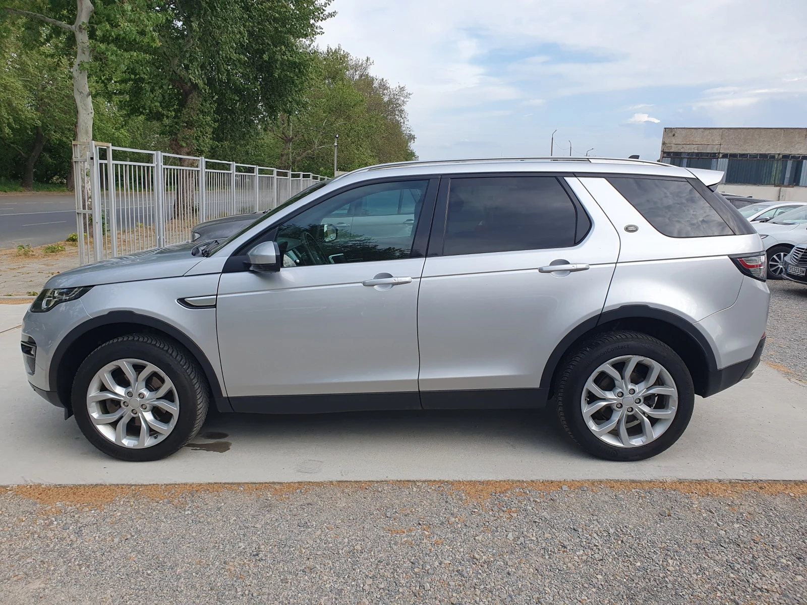 Land Rover Discovery Sport 2.0/180ks - изображение 4