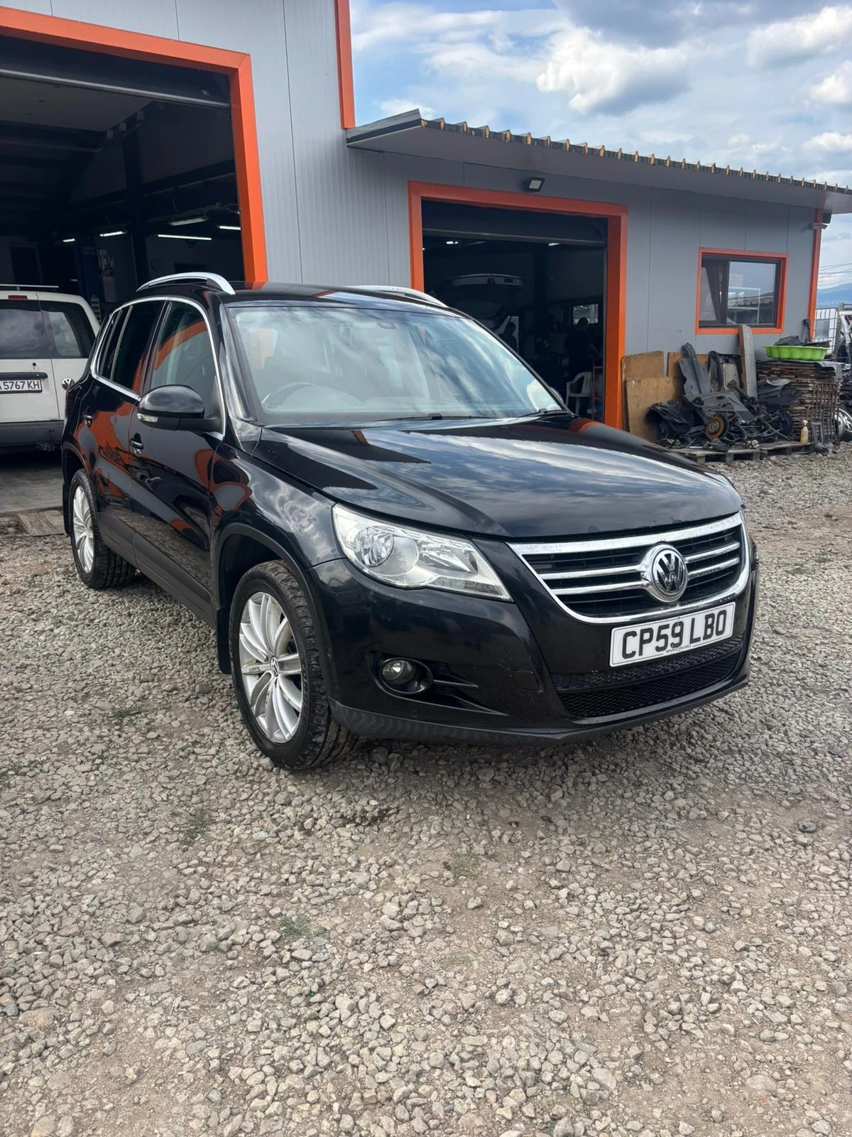 VW Tiguan 2.0TDI/KOJA/NAVI - изображение 2
