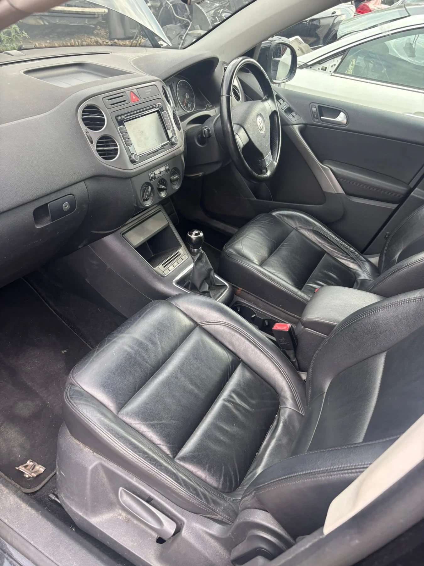 VW Tiguan 2.0TDI/KOJA/NAVI - изображение 7