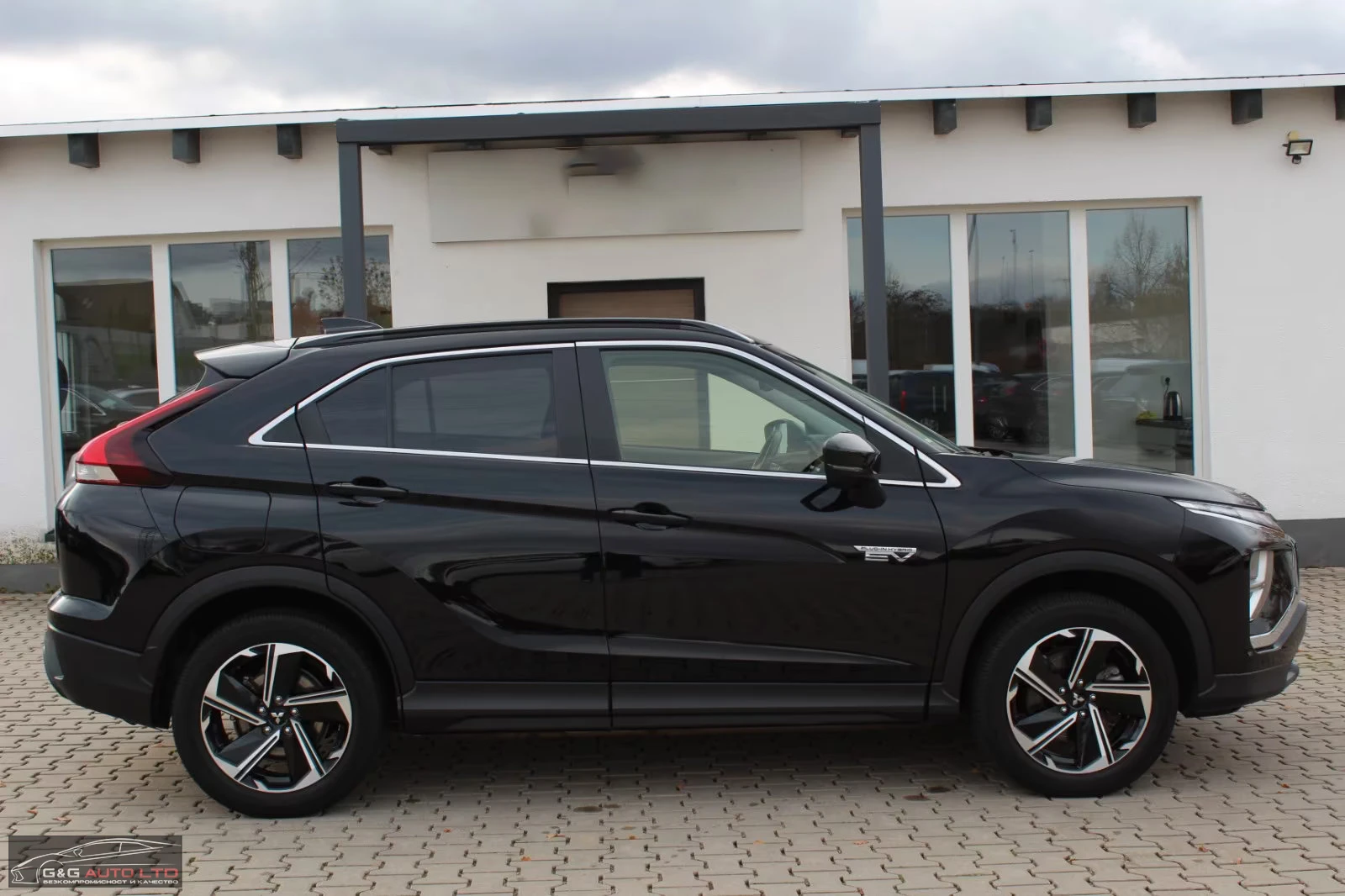 Mitsubishi Eclipse Cross 2.4PHEV/188HP/4WD/CAM/NAVI/KLESS/LED/L.ASSIST/659g - изображение 4