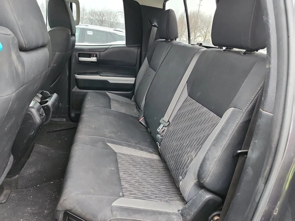 Toyota Tundra * SR5 PLUS CREW CAB STD BED * CARFAX * ��� ������� | Mobile.bg � ����������� 12