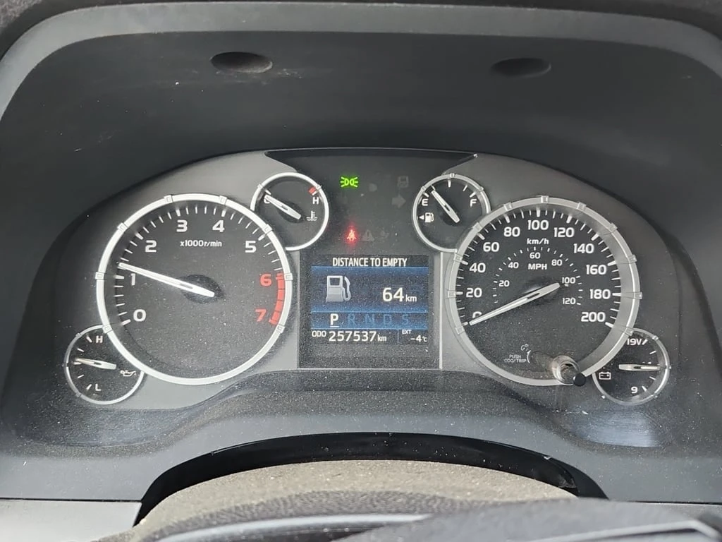 Toyota Tundra * SR5 PLUS CREW CAB STD BED * CARFAX * ��� ������� | Mobile.bg � ����������� 9