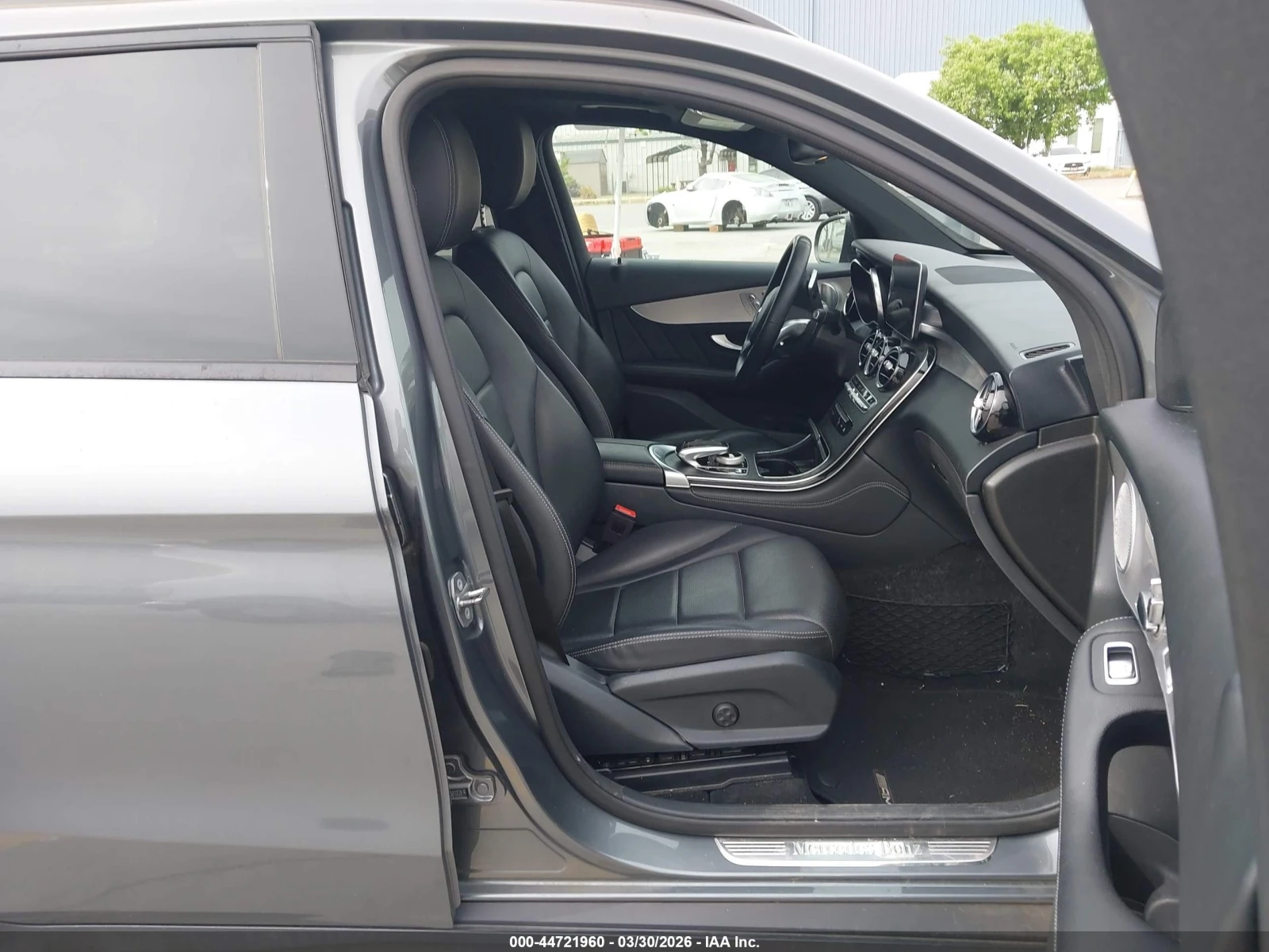 Mercedes-Benz GLC 300 Hybrid* 4matic* Burmester* �������� | Mobile.bg � ����������� 8