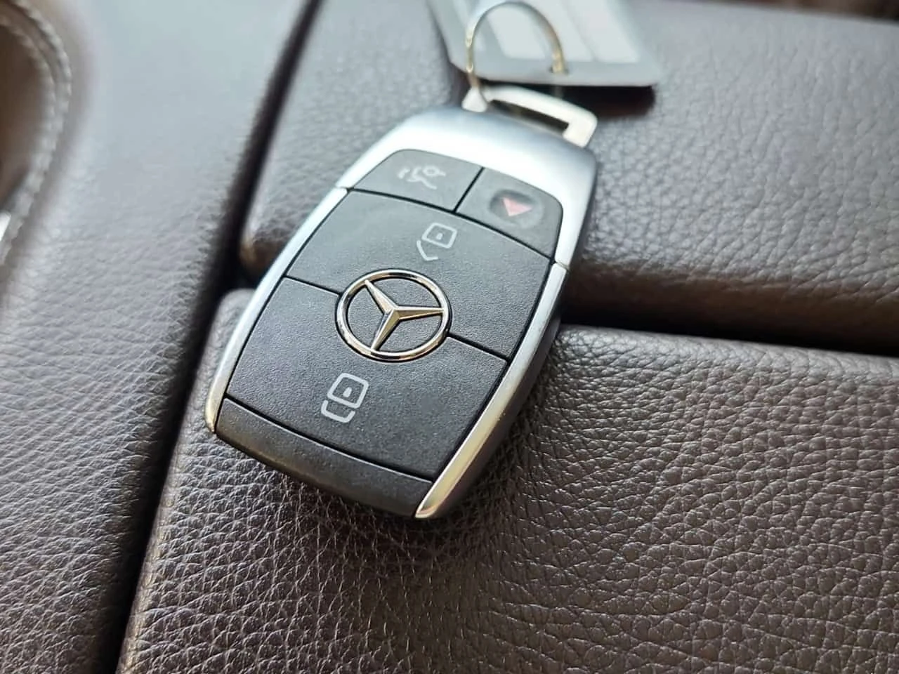 Mercedes-Benz GLE 350 * GLE350 4M * CARFAX * ЦЕНА ДО БГ, снимка 13 - Автомобили и джипове - 55616055