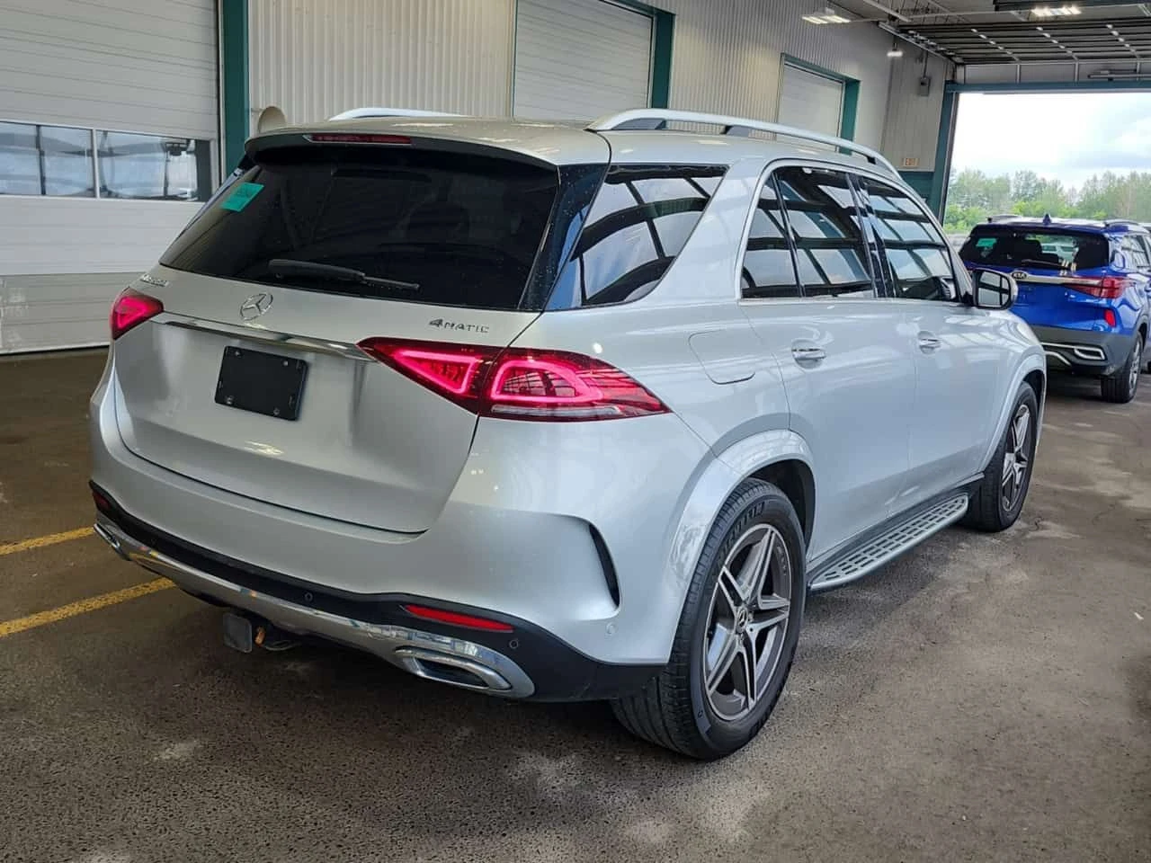 Mercedes-Benz GLE 350 * GLE350 4M * CARFAX * ЦЕНА ДО БГ, снимка 3 - Автомобили и джипове - 55616055