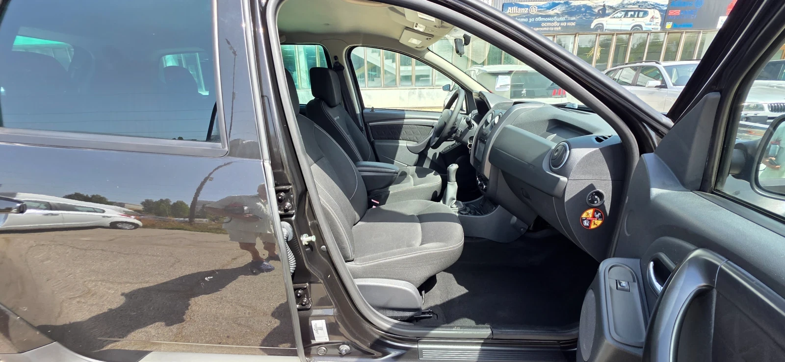 Dacia Duster 1.6i 105k.c ITALIA EURO 5B , снимка 14 - Автомобили и джипове - 55869197