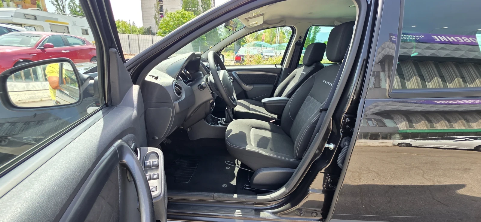 Dacia Duster 1.6i 105k.c ITALIA EURO 5B , снимка 8 - Автомобили и джипове - 55869197