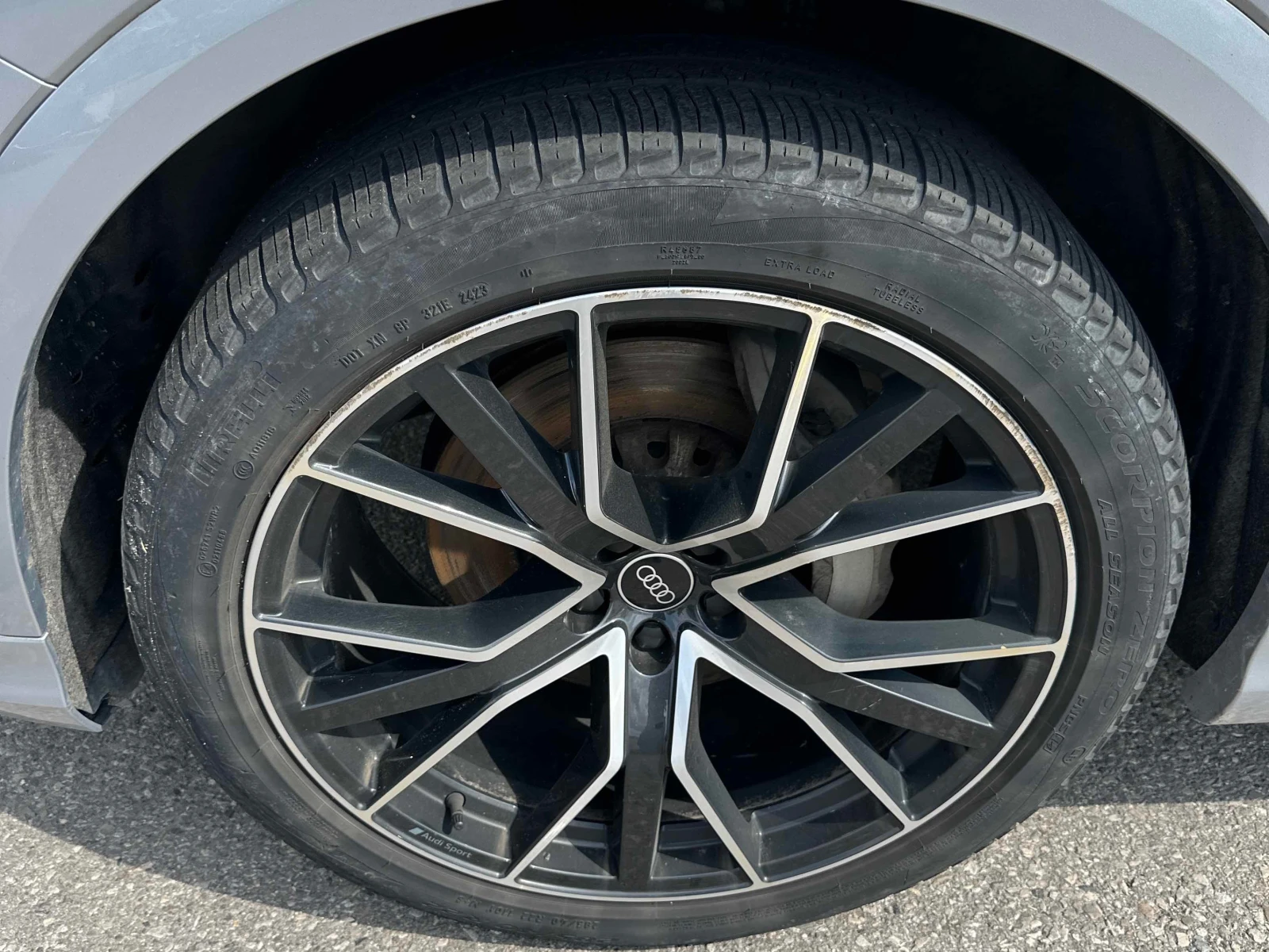 Audi Q8 * Technik * CARFAX * ОПЦИЯ ЗА ФИНАНСИРАНЕ, снимка 7 - Автомобили и джипове - 55879696