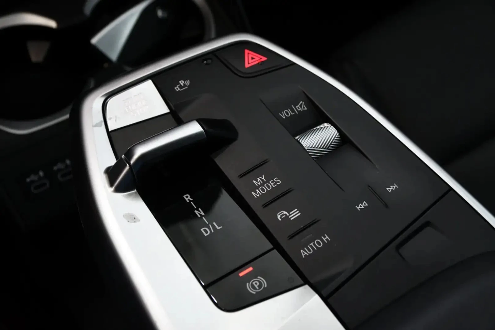 BMW X1 xDrive28i ЦЕНА ДО БЪЛГАРИЯ АВТОКРЕДИТ, снимка 15 - Автомобили и джипове - 55949969