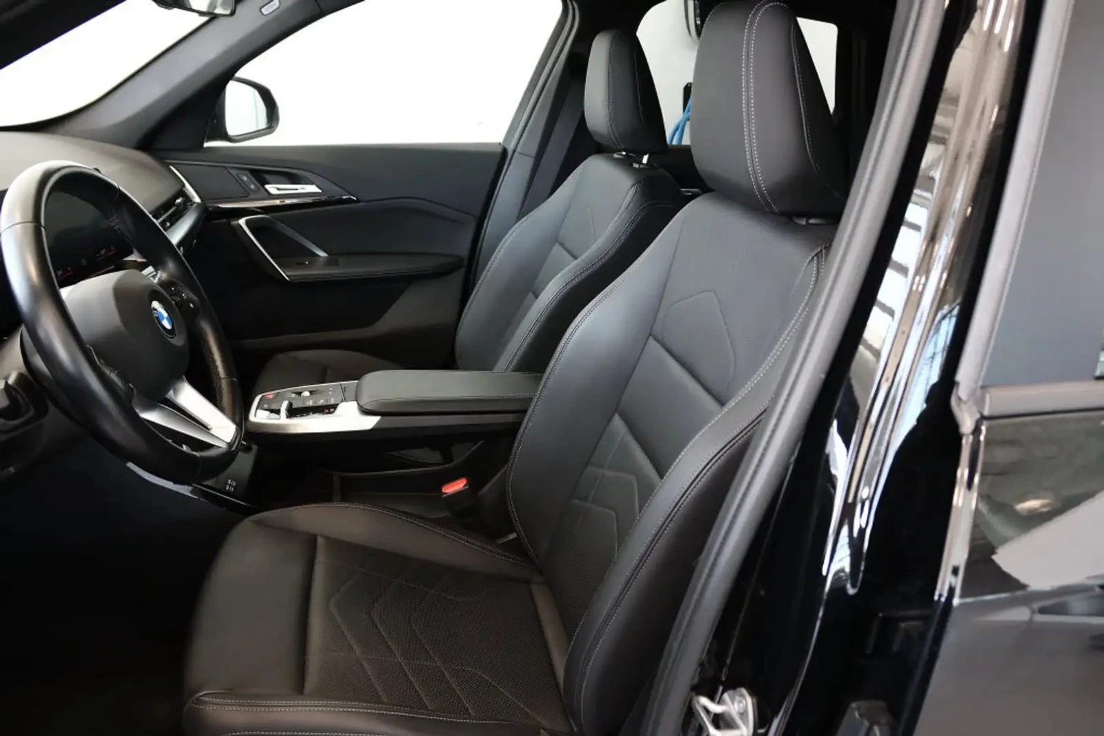 BMW X1 xDrive28i ЦЕНА ДО БЪЛГАРИЯ АВТОКРЕДИТ, снимка 7 - Автомобили и джипове - 55949969