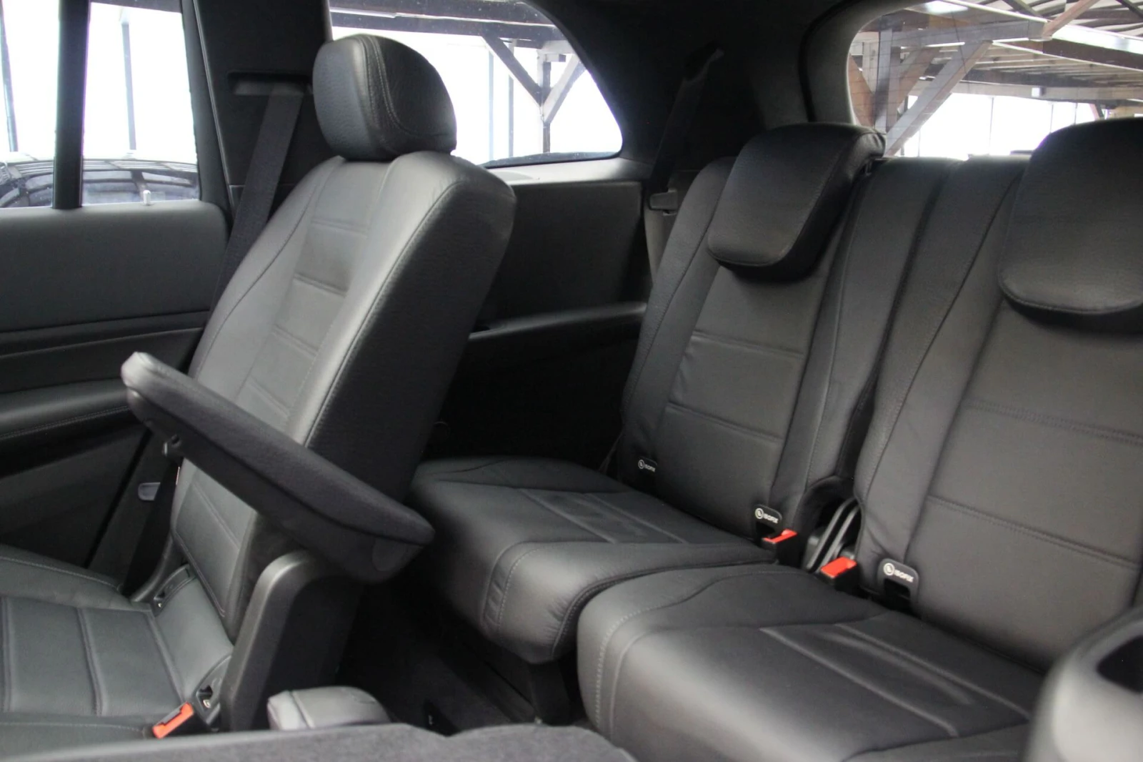 Mercedes-Benz GLS580 AMG/4Matic/Burmester/HuD/Панорама/Обдухване/RSE, снимка 10 - Автомобили и джипове - 55978894