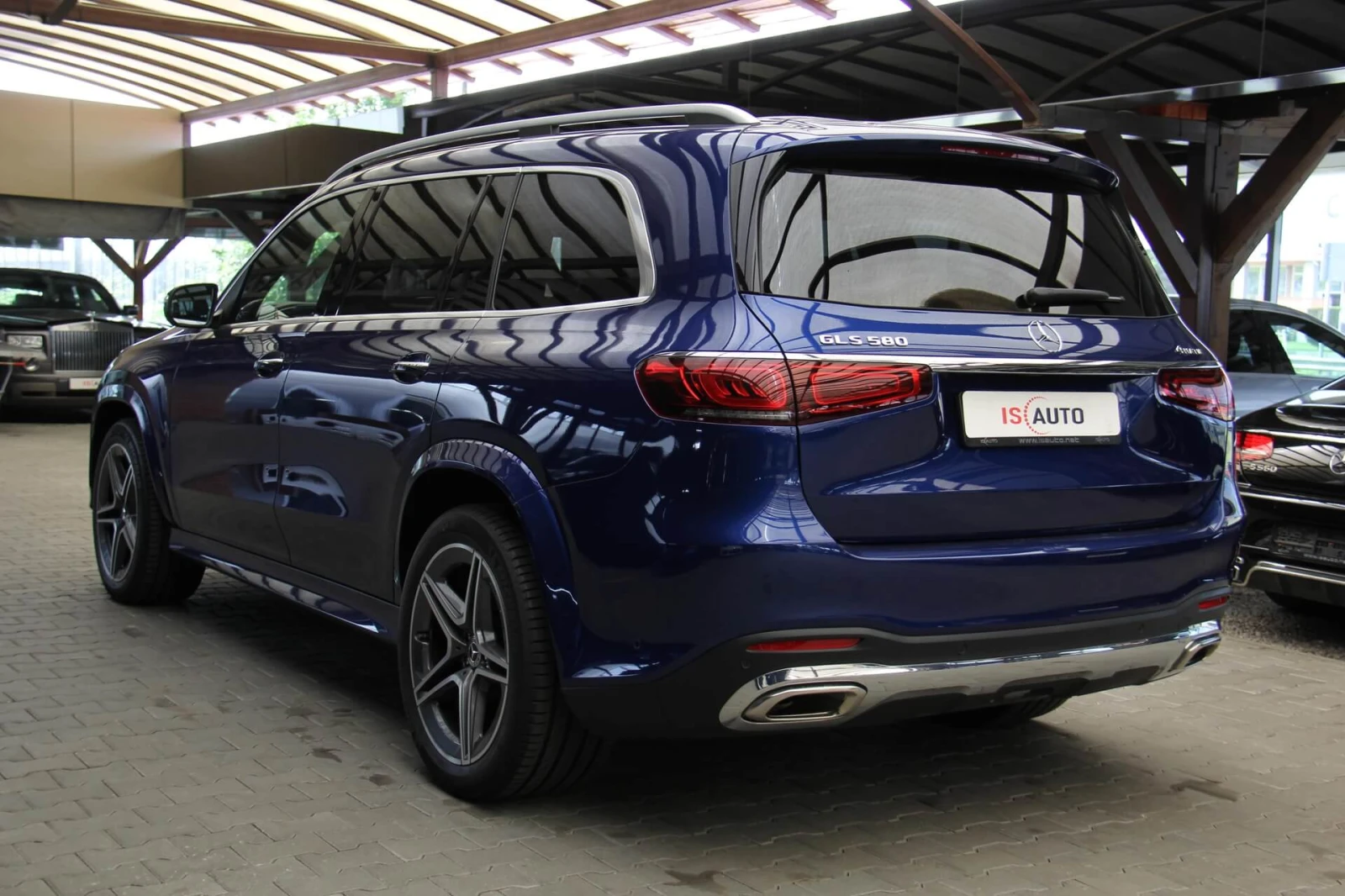 Mercedes-Benz GLS580 AMG/4Matic/Burmester/HuD/Панорама/Обдухване/RSE, снимка 6 - Автомобили и джипове - 55978894