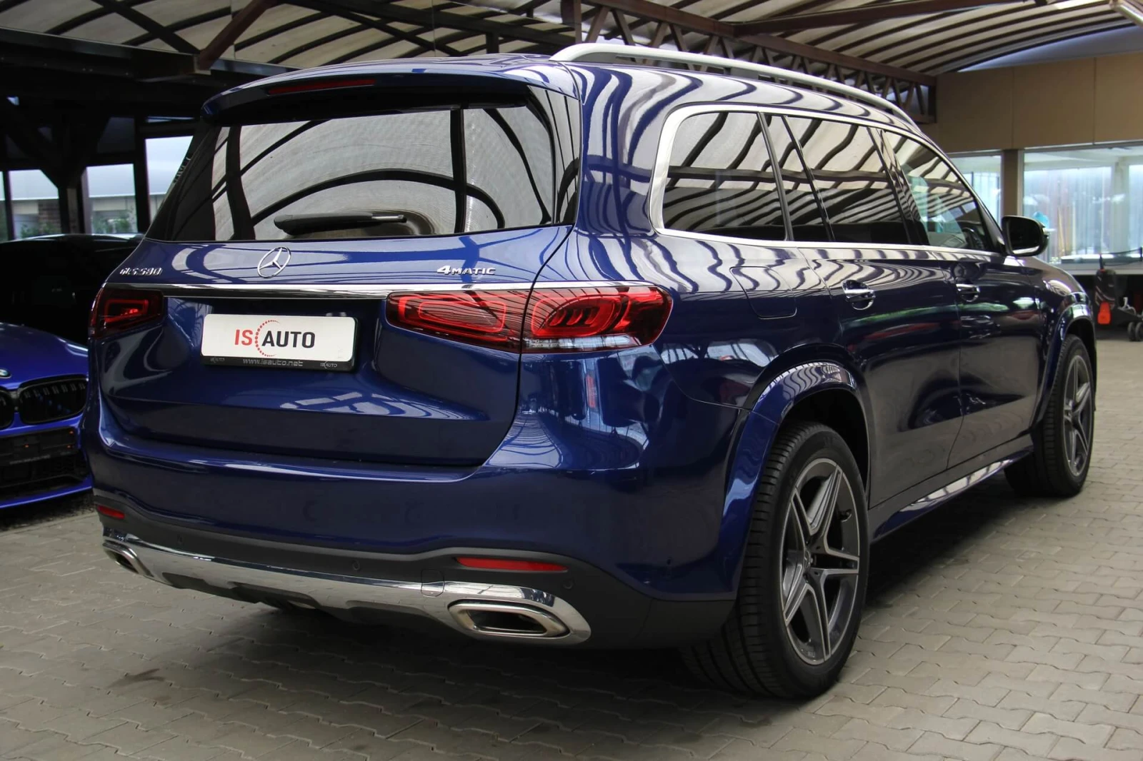 Mercedes-Benz GLS580 AMG/4Matic/Burmester/HuD/Панорама/Обдухване/RSE, снимка 4 - Автомобили и джипове - 55978894