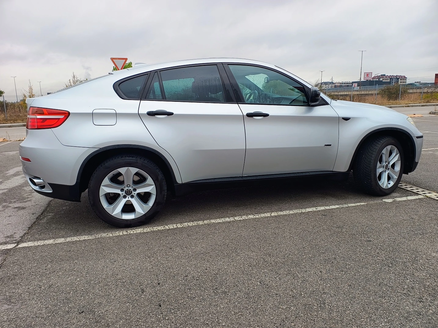 BMW X6 35i Xdrive Facelift, снимка 6 - Автомобили и джипове - 56551495