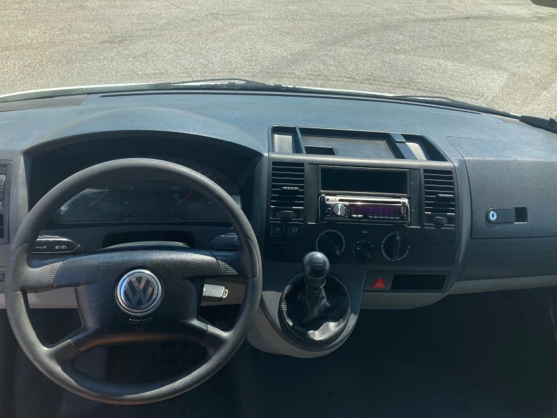 VW T5 1.9, снимка 11 - Бусове и автобуси - 47833005