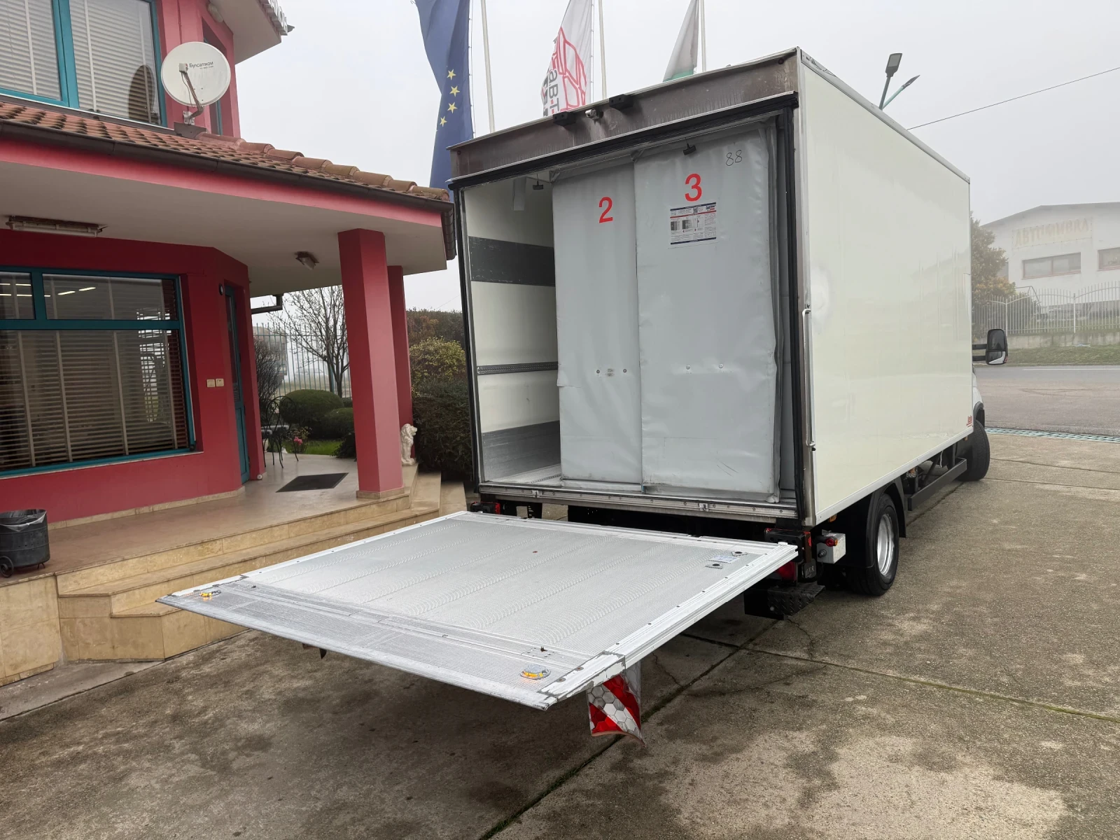 Iveco Daily 70C18* Euro6* ��������+ ���* ��������* ����� ���� | Mobile.bg � ����������� 13