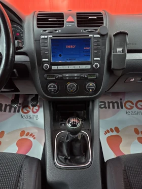 VW Golf 2.0 TDI Регистриран, снимка 11