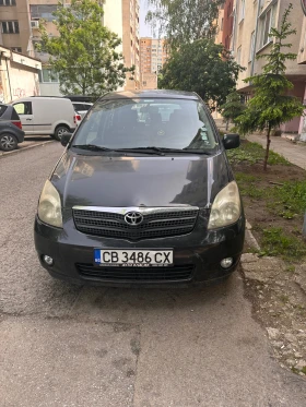 Toyota Corolla verso, снимка 1