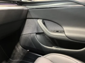 Tesla Model S Plaid Lift Pano, снимка 13