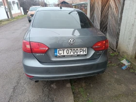 VW Jetta - 4000 € / 7823.32 лв. - 90048940 3