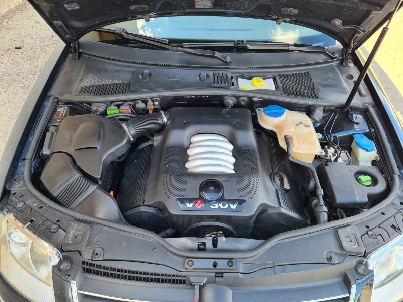 VW Passat 2.8 V6 4X4 AMX, снимка 11 - Автомобили и джипове - 42397004