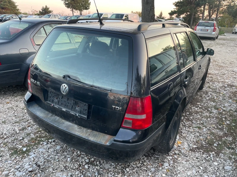 VW Golf 1.9TDI 90кс, снимка 5 - Автомобили и джипове - 47482993