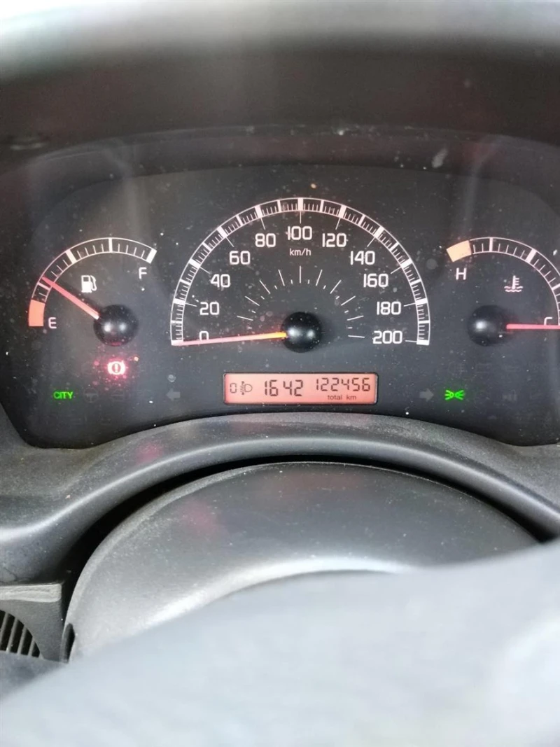 Fiat Punto 1.2 LPG КЛИМАТИК ОТЛИЧЕН, снимка 5 - Автомобили и джипове - 47497905