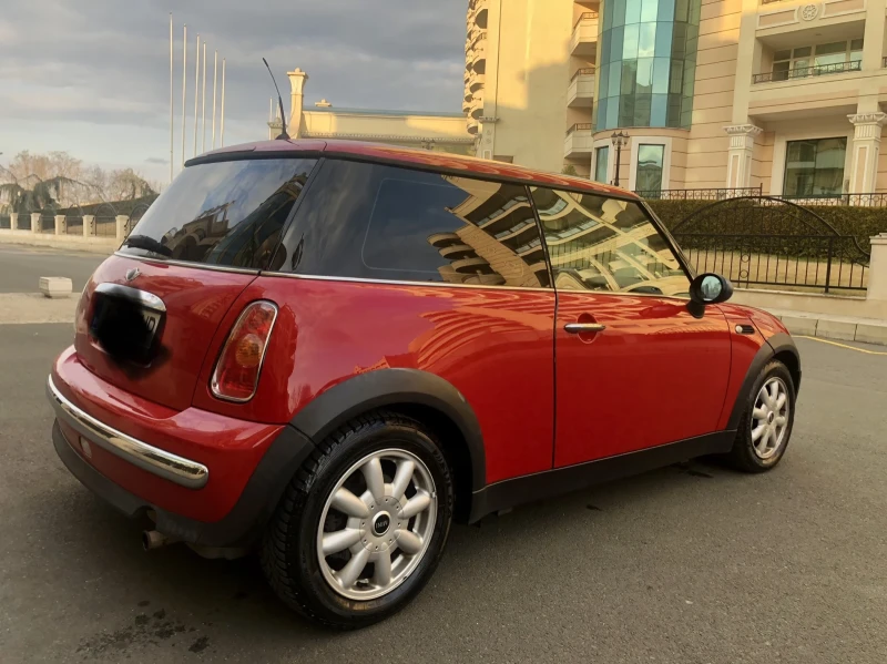 Mini One, снимка 1 - Автомобили и джипове - 48561224