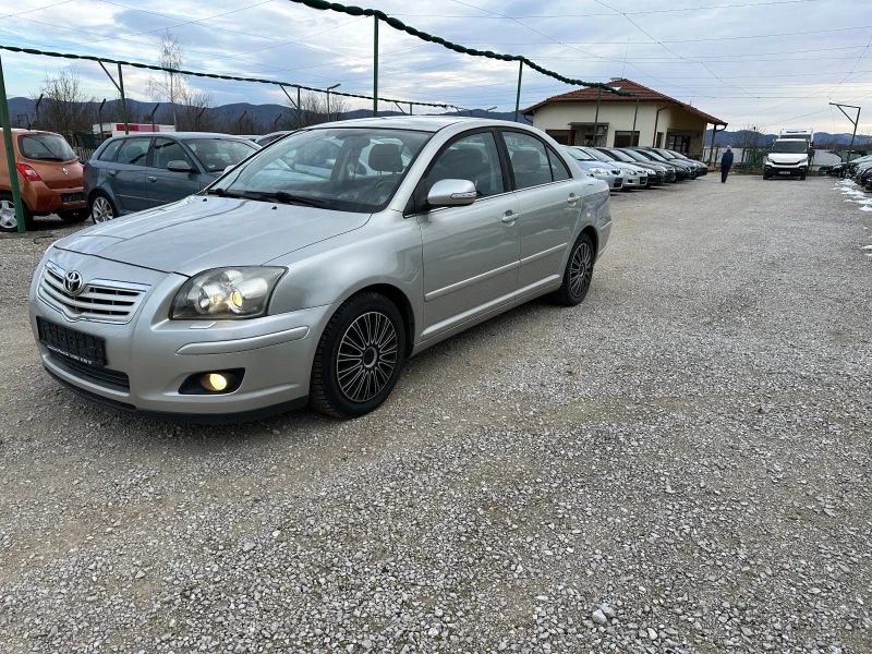 Toyota Avensis 1.8 I. Facelift. Седан, снимка 2 - Автомобили и джипове - 48558205