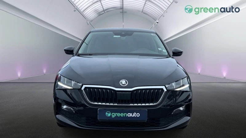 Skoda Scala 1.6 TDi DSG, Месечна вноска от 480 лв., снимка 5 - Автомобили и джипове - 48689637