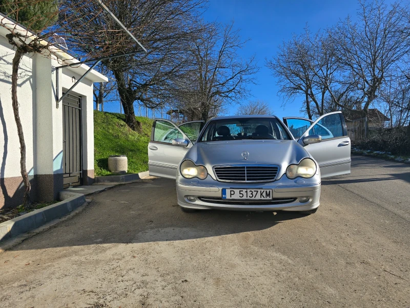 Mercedes-Benz C 270, снимка 6 - Автомобили и джипове - 52955146