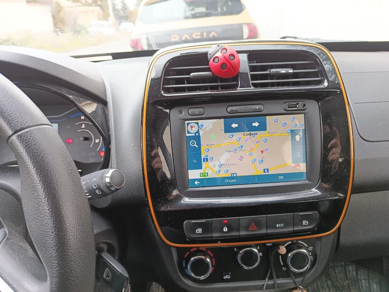 Dacia Spring Orange Pack 45, снимка 6 - Автомобили и джипове - 53221177