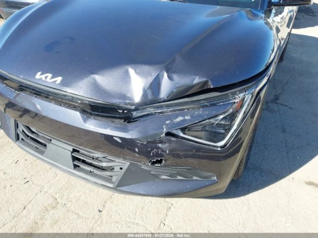 Kia EV6 LIGHT LONG RANGE, снимка 6 - Автомобили и джипове - 53909771