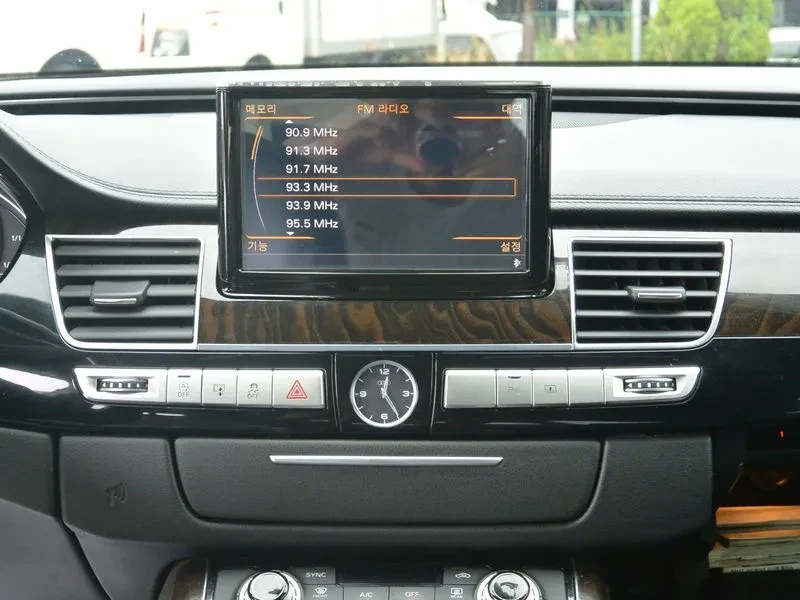 Audi A8 3.0 TDI Quattro, снимка 14 - Автомобили и джипове - 55096380