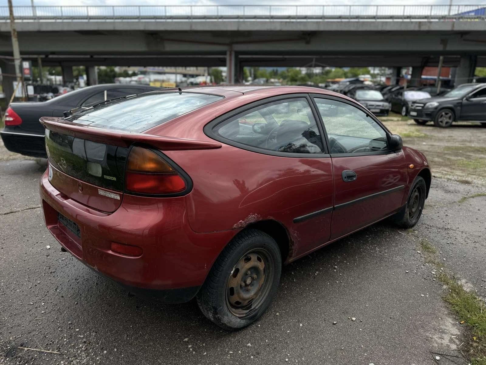 Mazda 323 1.3 - изображение 4