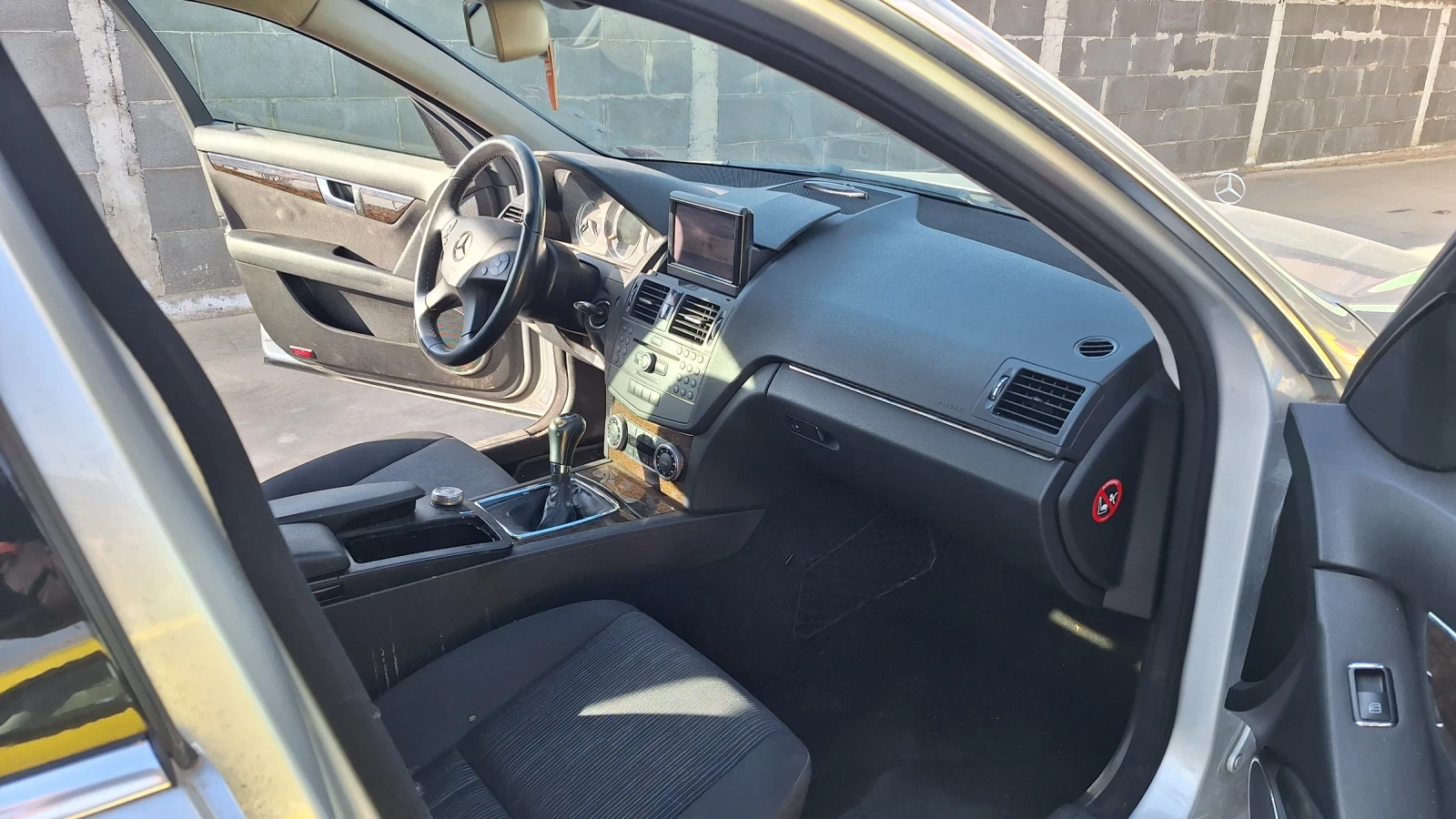 Mercedes-Benz 220 C220 - изображение 8