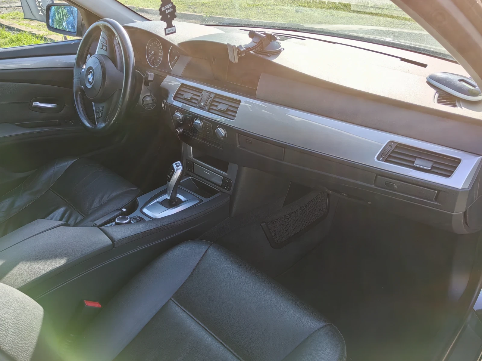 BMW 525 2.5i  218ps - изображение 9