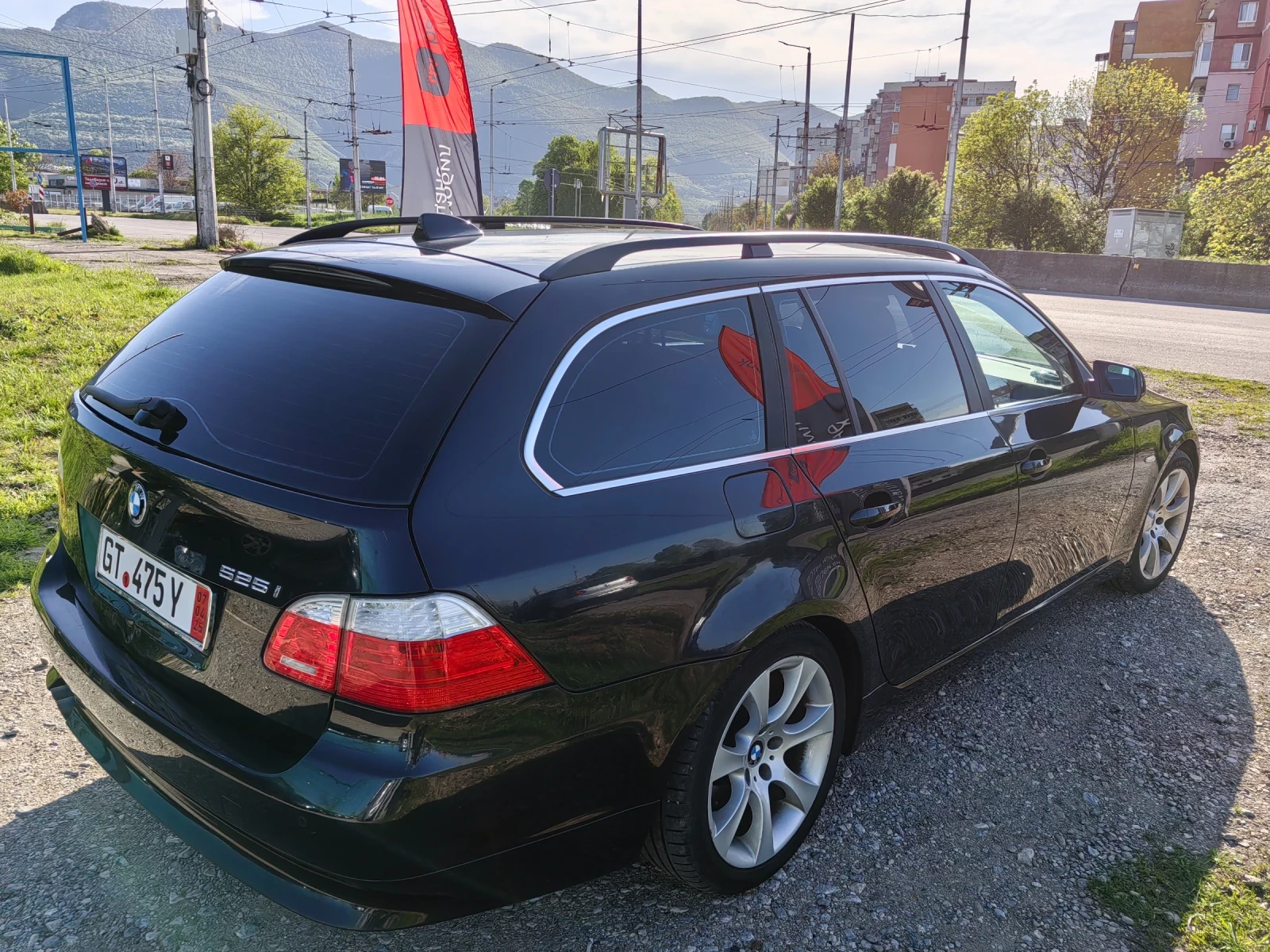 BMW 525 2.5i  218ps - изображение 8