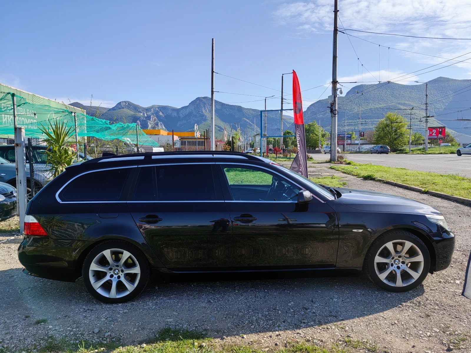 BMW 525 2.5i  218ps - изображение 5