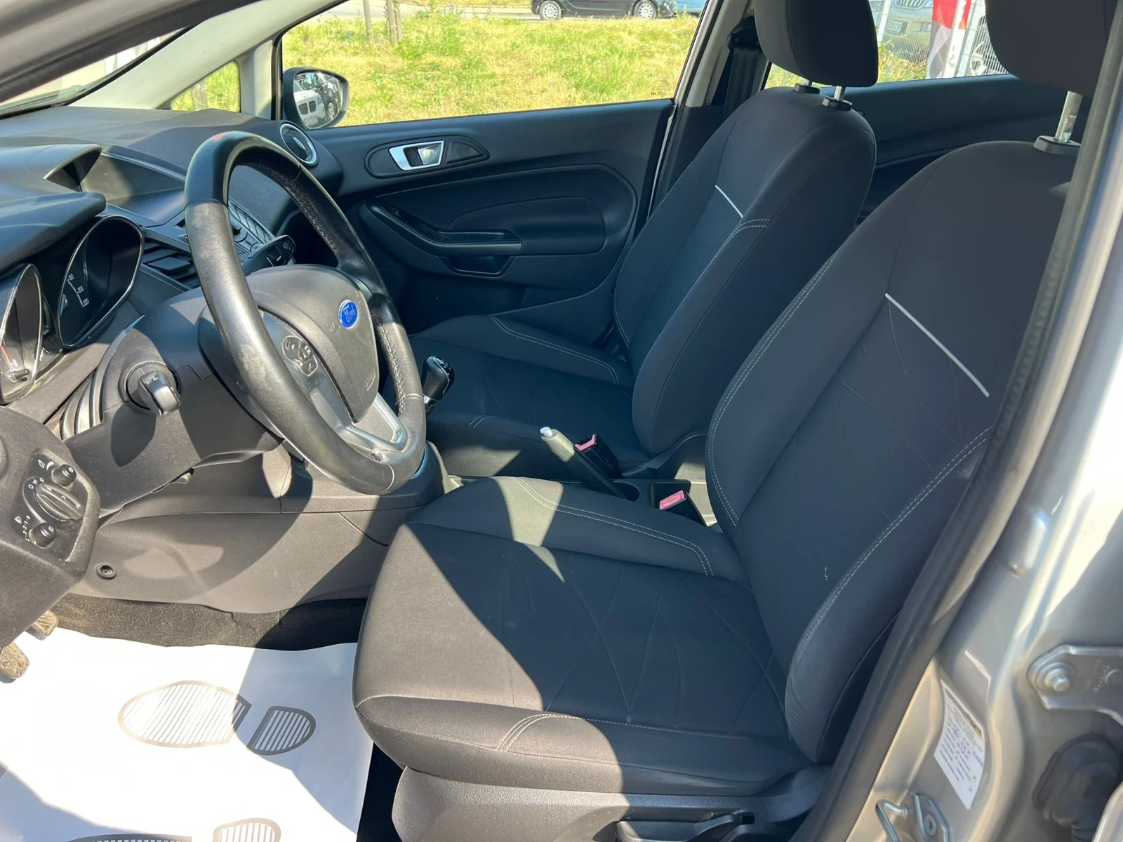 Ford Fiesta 1.2i/EURO.5B - изображение 7
