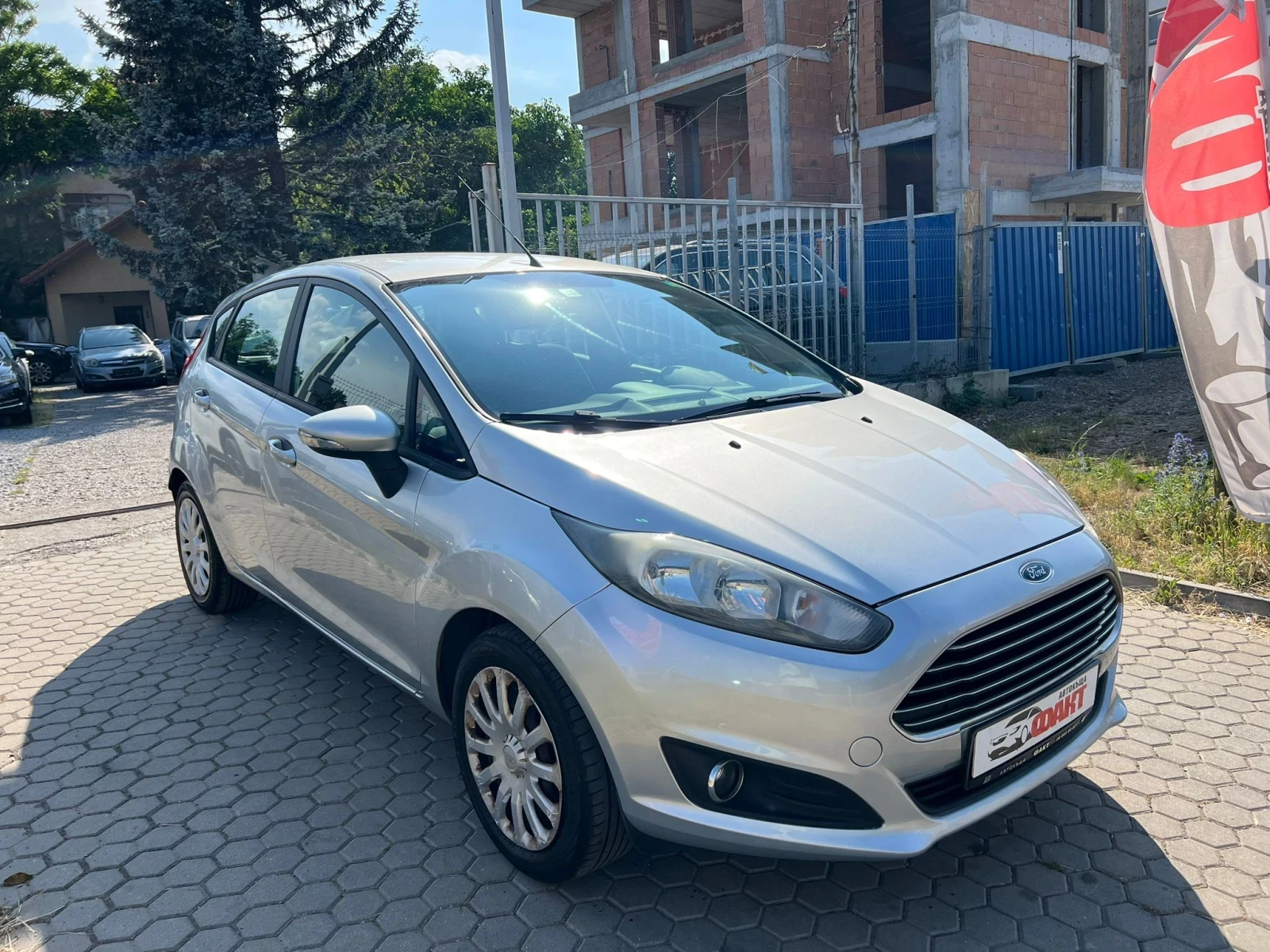 Ford Fiesta 1.2i/EURO.5B - изображение 3
