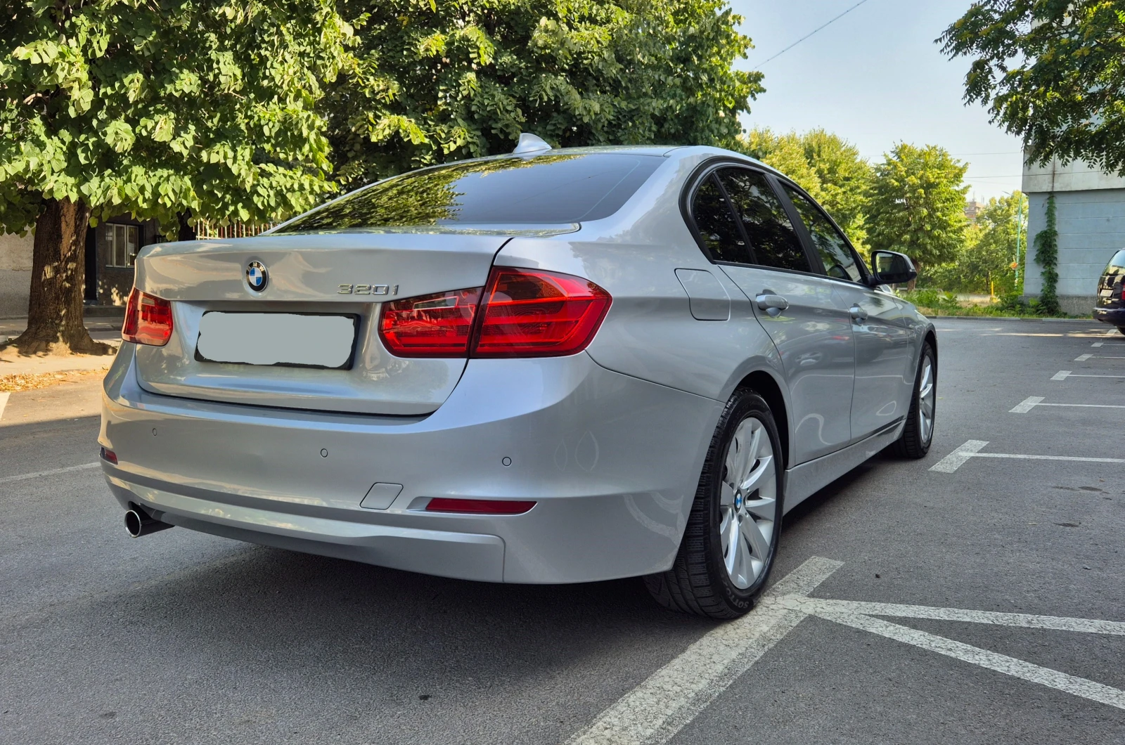 BMW 320  - изображение 5